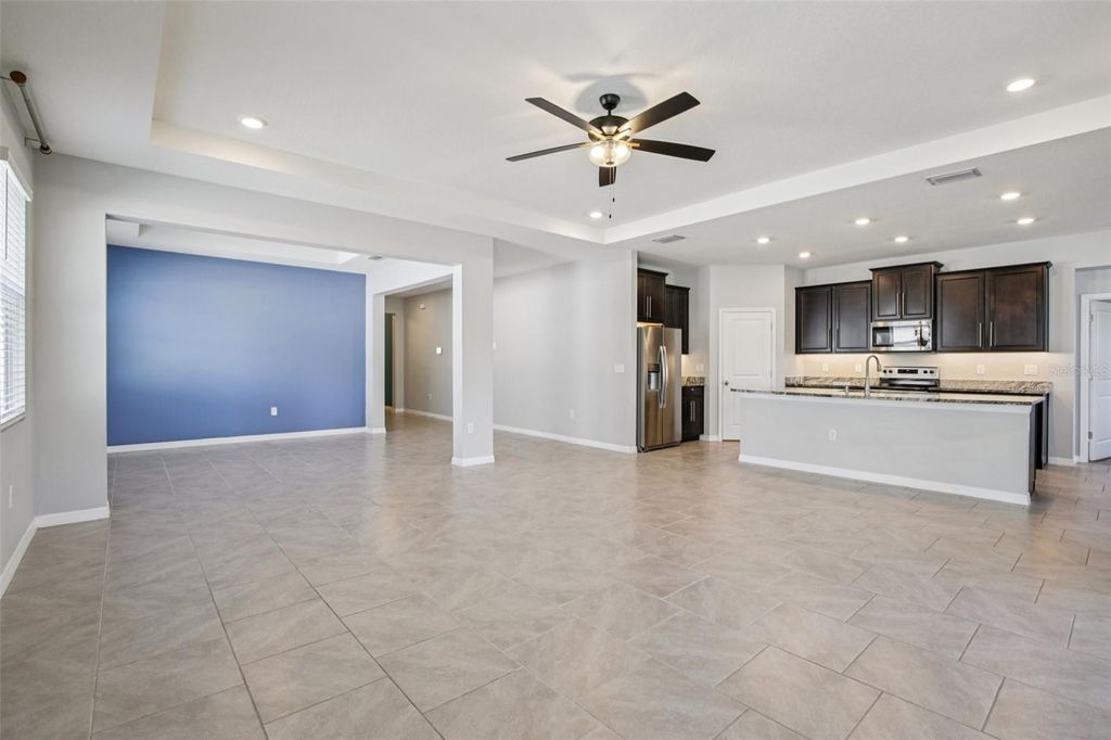 Photo of 13417 Lakeview Oaks Lane, Riverview, FL 33579 (MLS # TB8437631)