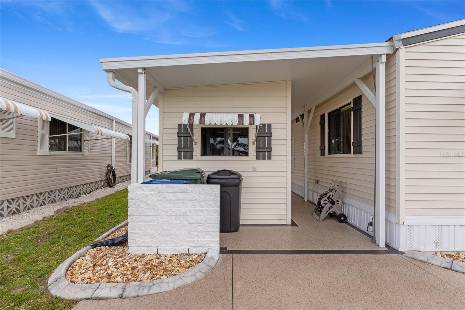 LAZY RIVER MHP - Residential