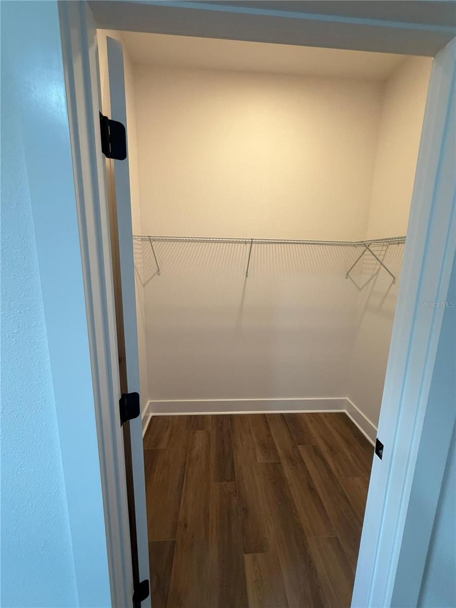 LAUREL RIDGE 02 - Residential