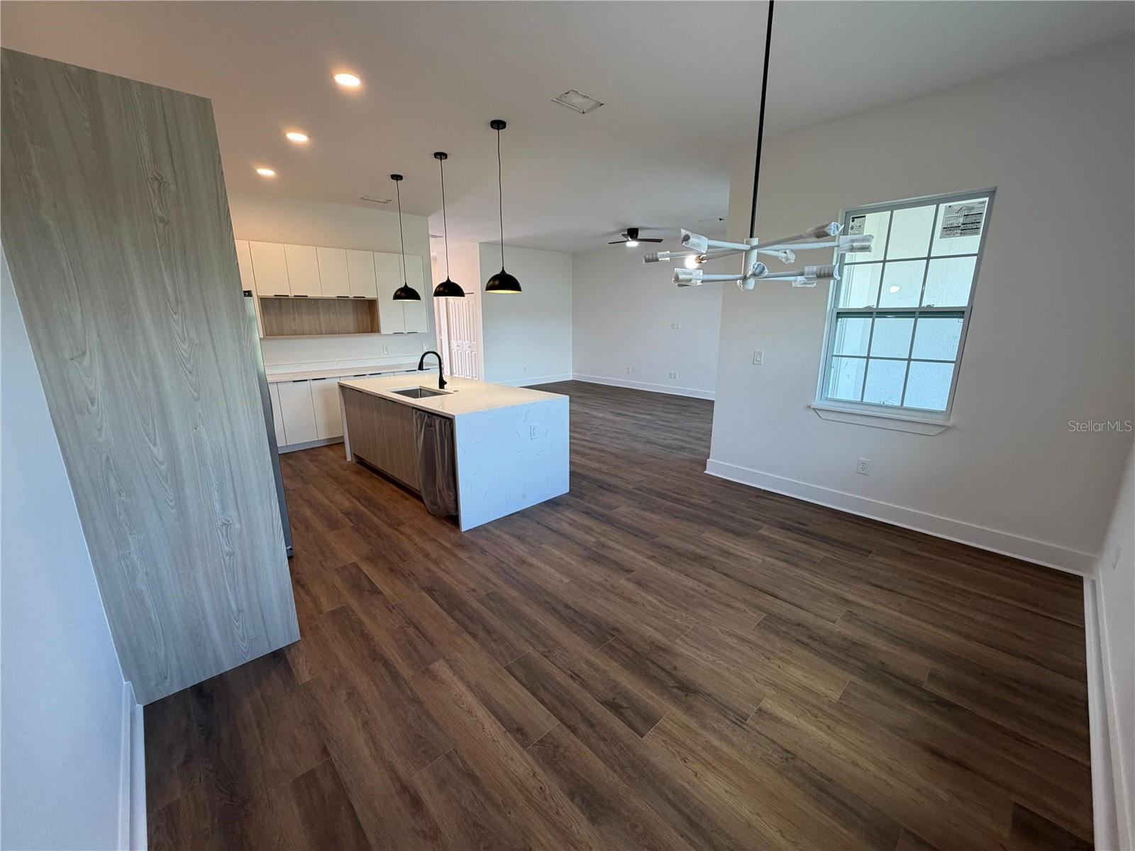 LAUREL RIDGE 02 - Residential