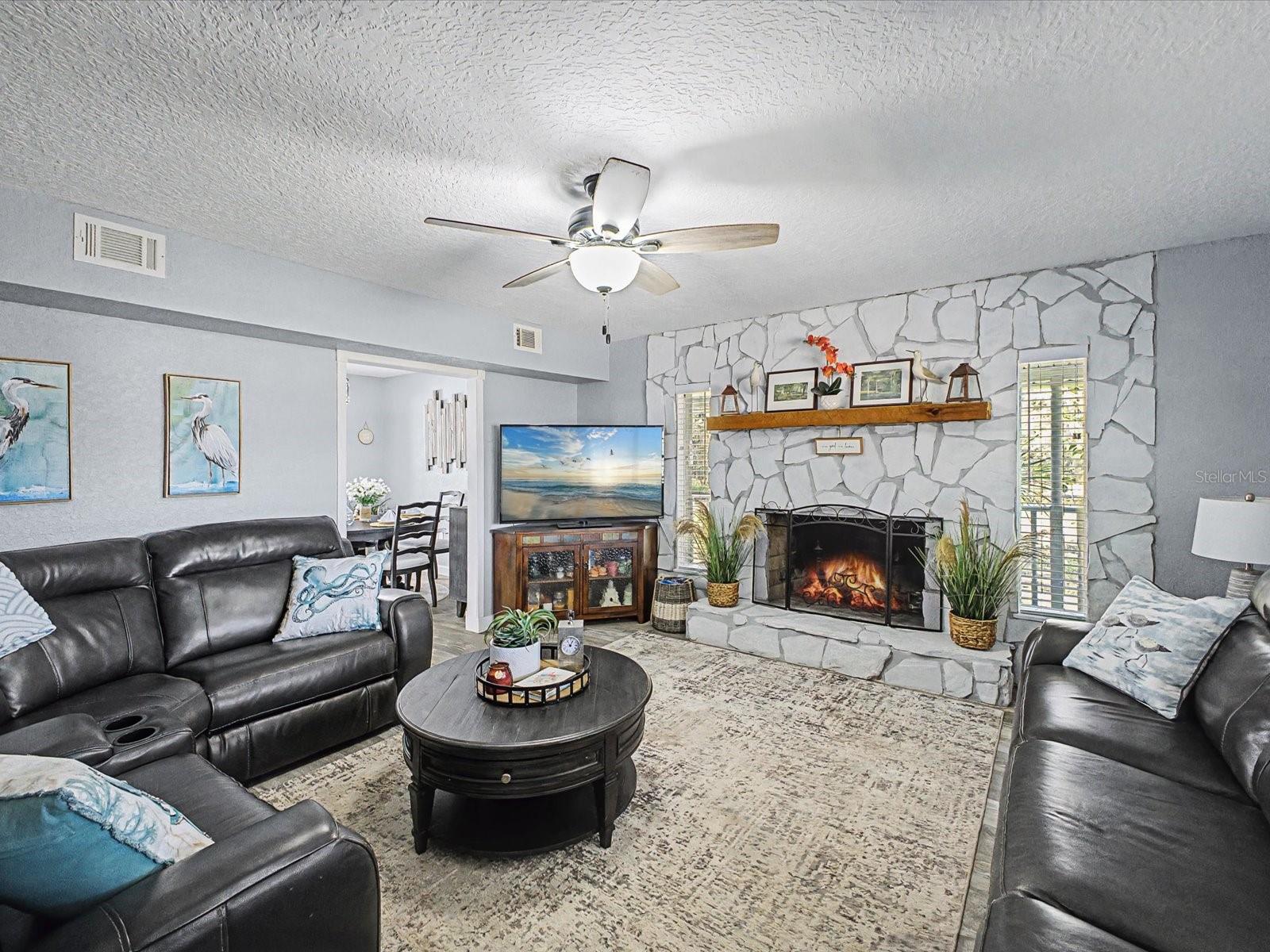 SPRING LAKE AREA - Residential