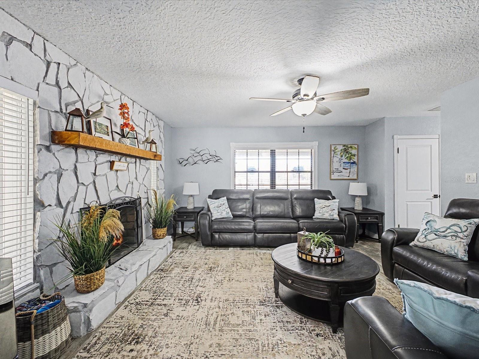 SPRING LAKE AREA - Residential