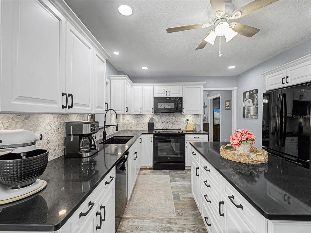 Photo of 24420 Lanark Road, Brooksville, FL 34601 (MLS # W7882670)