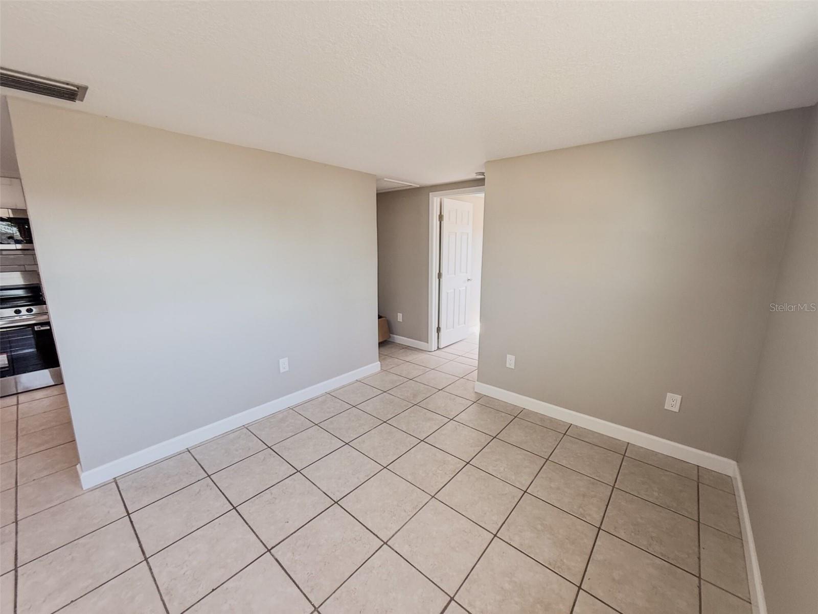 UNPLATTED - Residential Lease