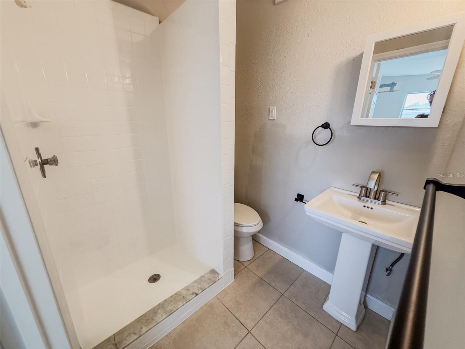 UNPLATTED - Residential Lease