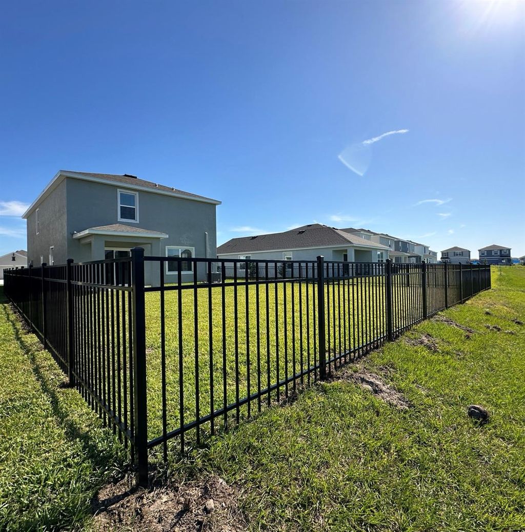 Photo of 16904 Yard Spring Drive, Bradenton, FL 34211 (MLS # A4662046)