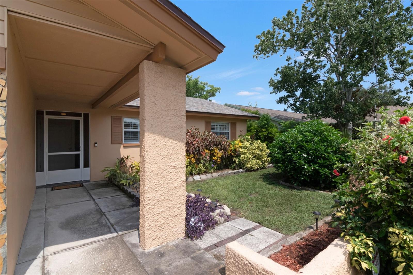 Search Properties for Sale 2 1150 BROOK DRIVE W