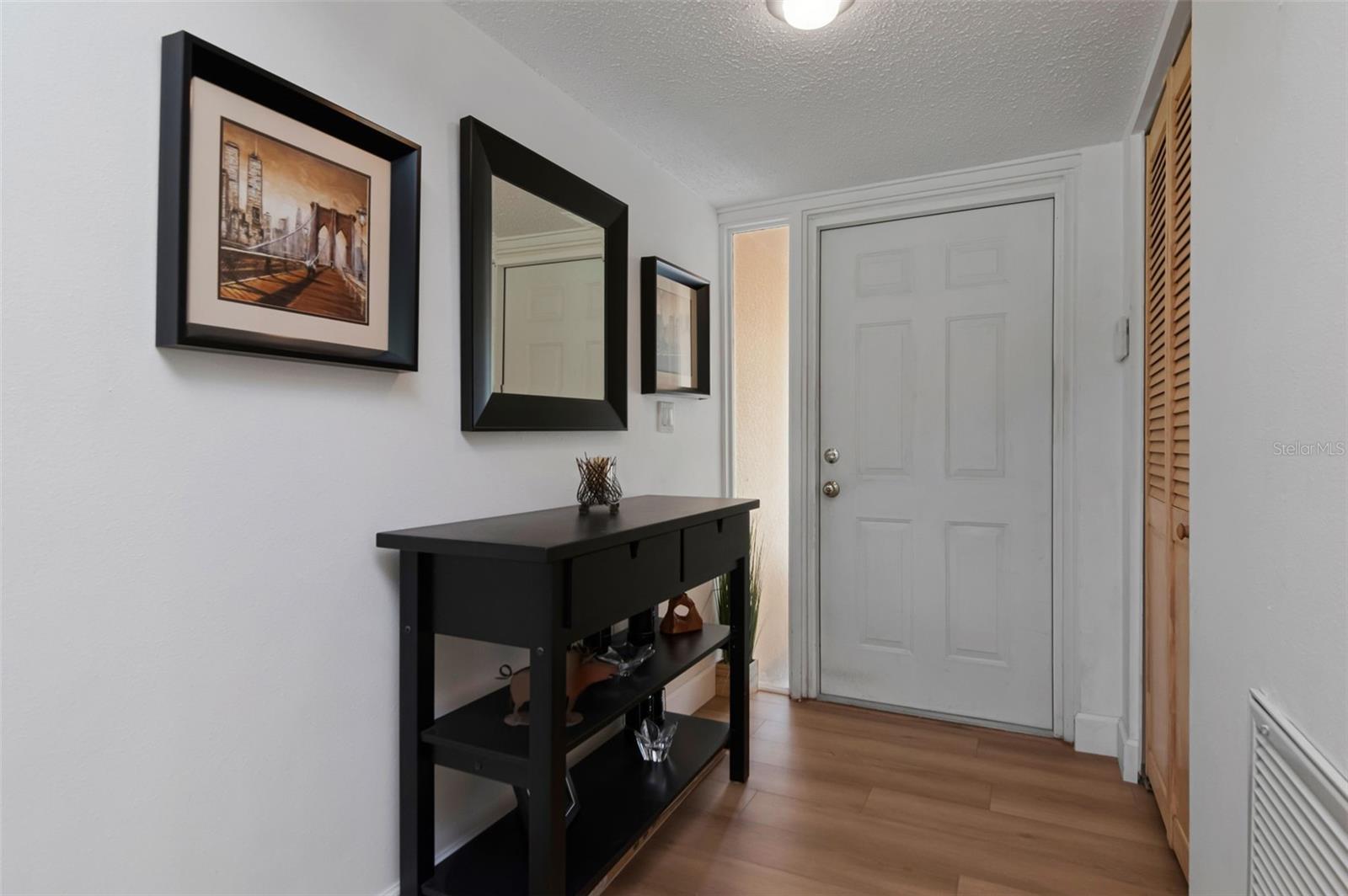 Search Properties for Sale 3 1150 BROOK DRIVE W