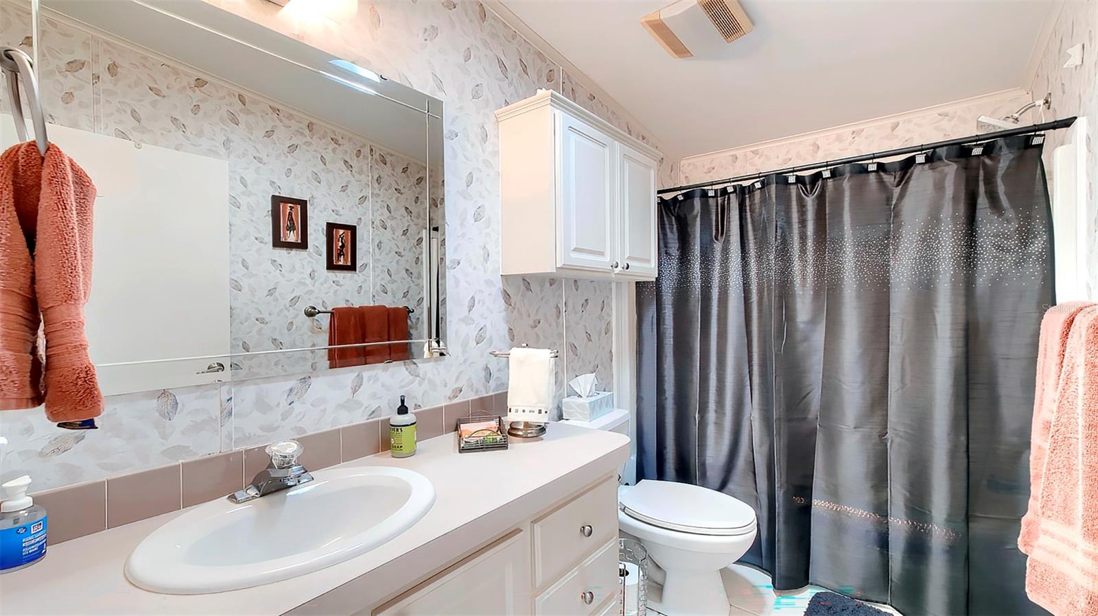 BROOKRIDGE COMMUNITY UNIT 2 BLK 13 LOT 15 - Residential