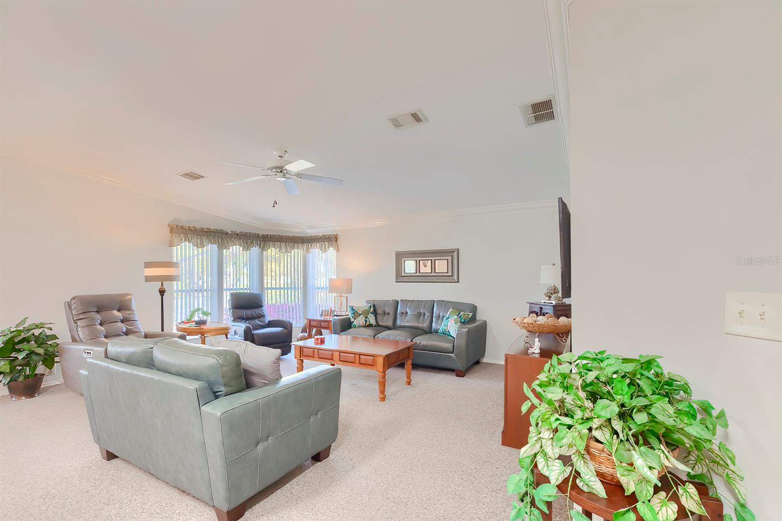 BROOKRIDGE COMMUNITY UNIT 2 BLK 13 LOT 15 - Residential