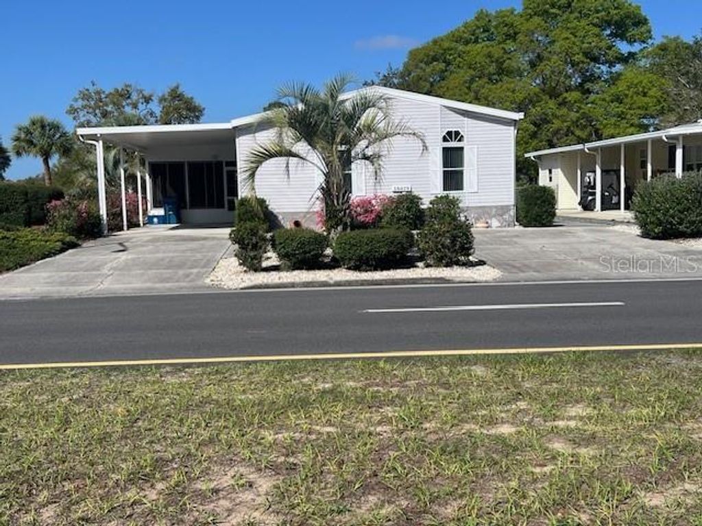 Photo of 15025 Brookridge Boulevard, Brooksville, FL 34614 (MLS # W7883797)