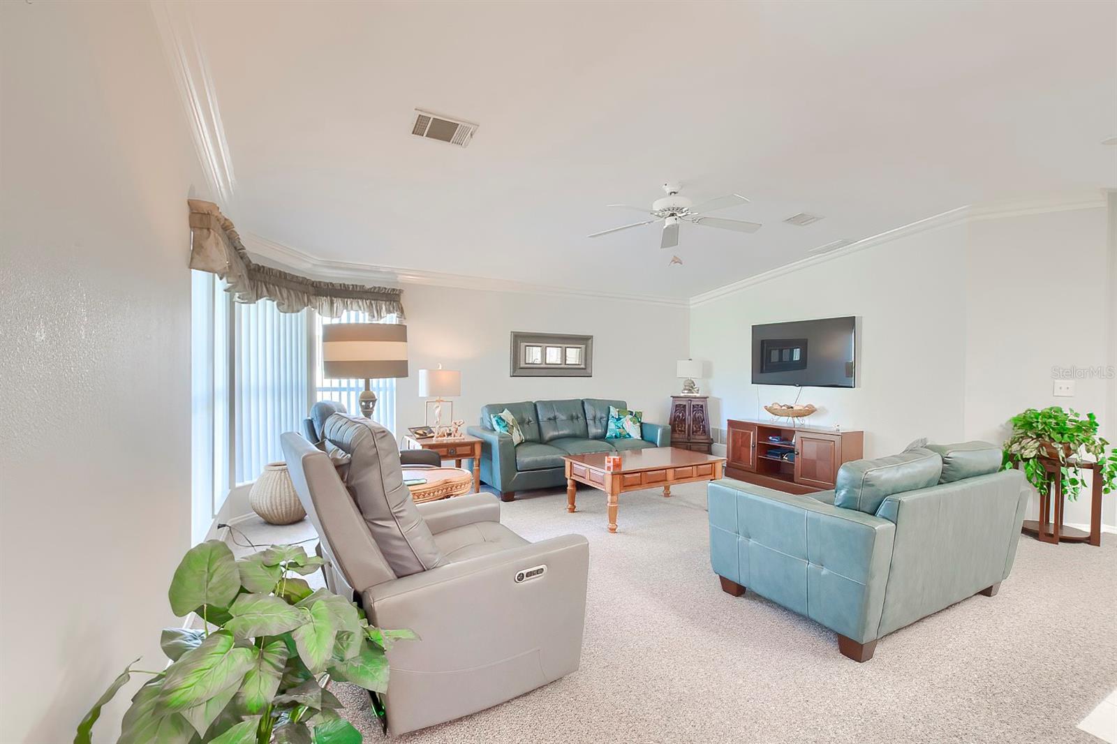 BROOKRIDGE COMMUNITY UNIT 2 BLK 13 LOT 15 - Residential