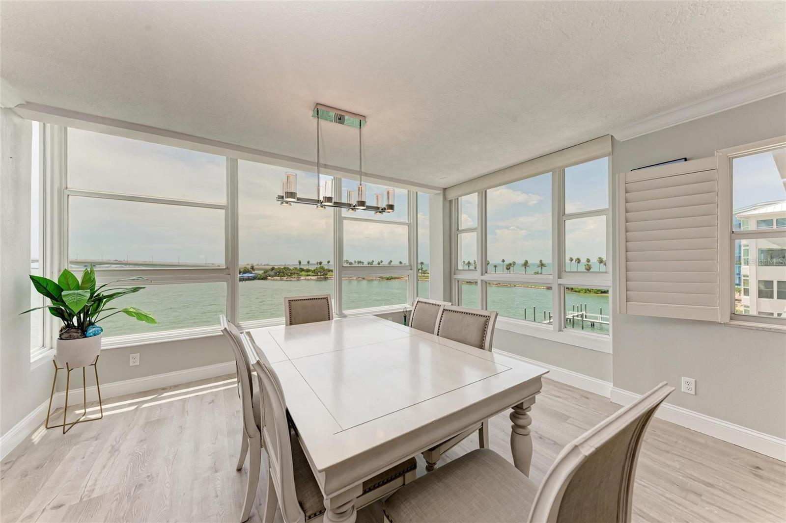 226 GOLDEN GATE POINT 44