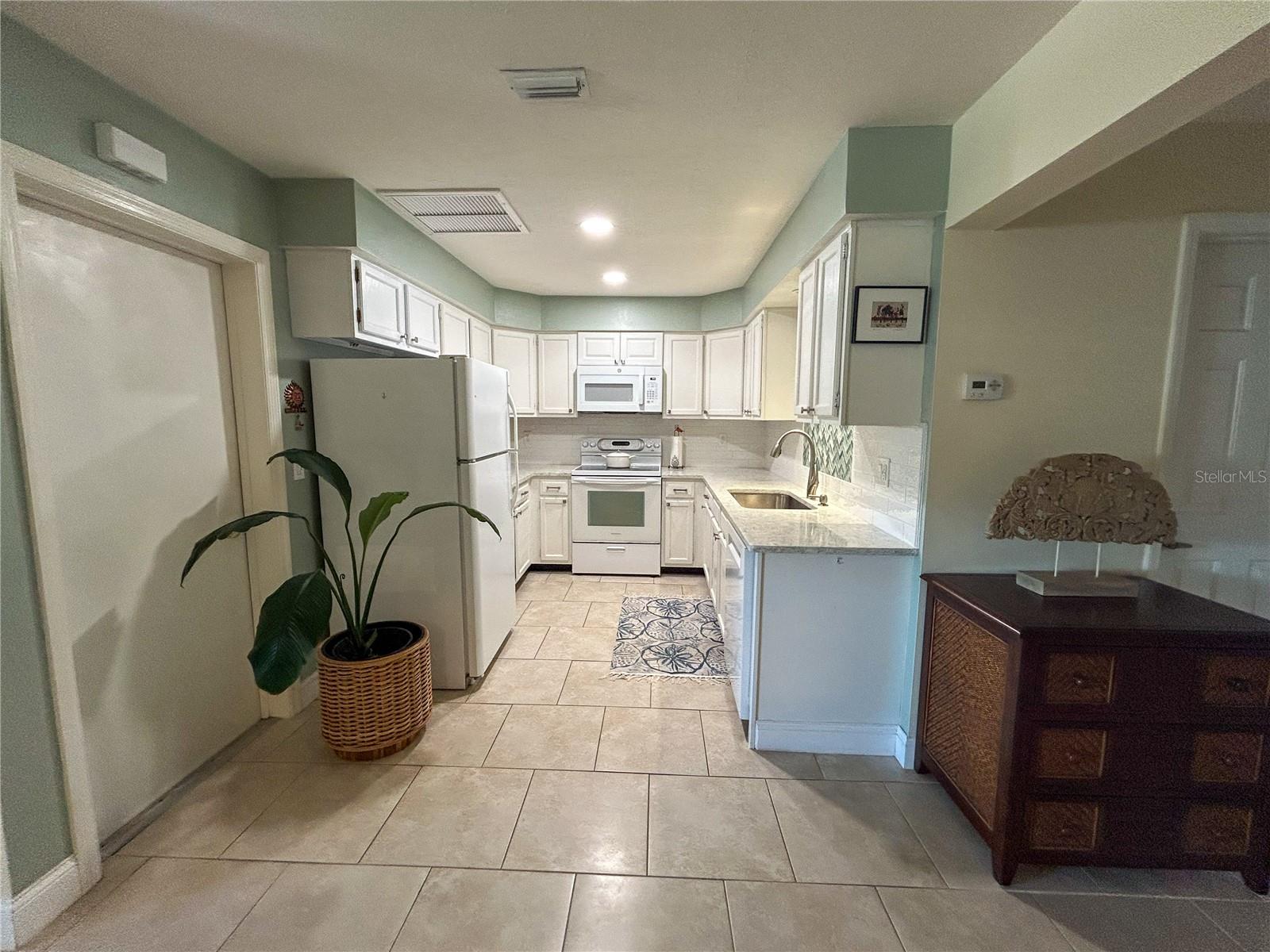275 S 4TH STREET 2