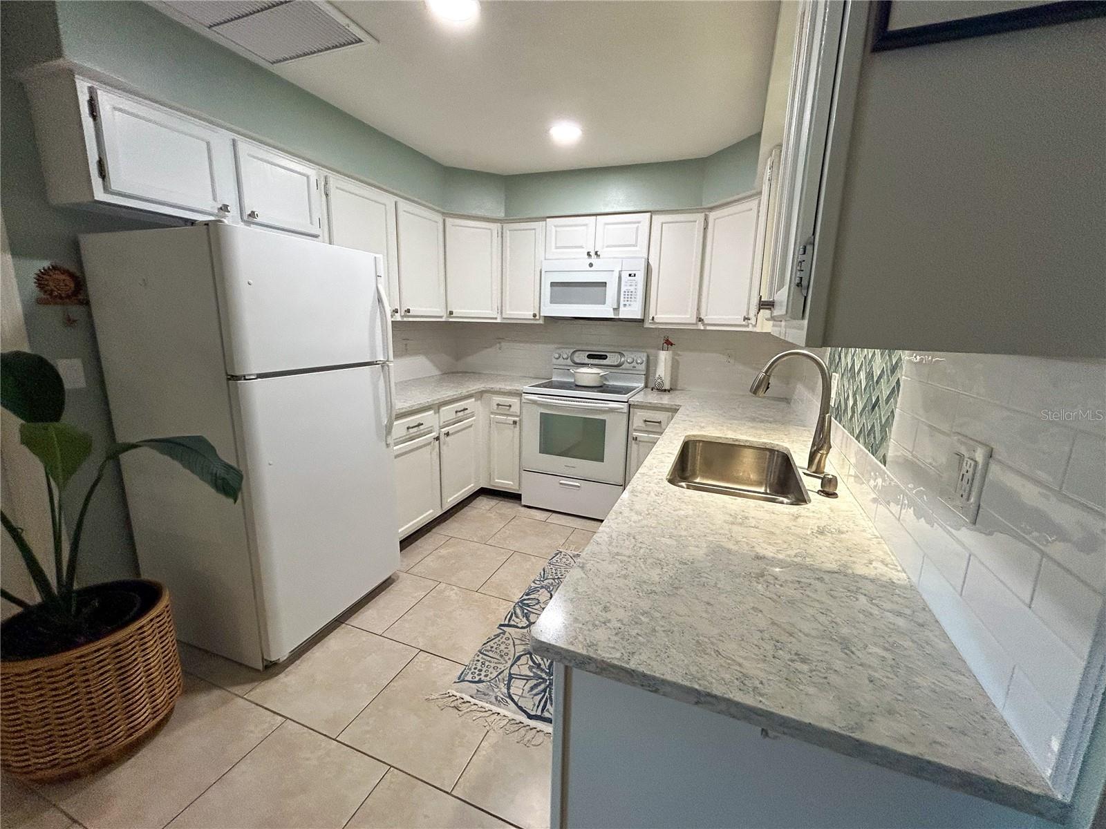 275 S 4TH STREET 2