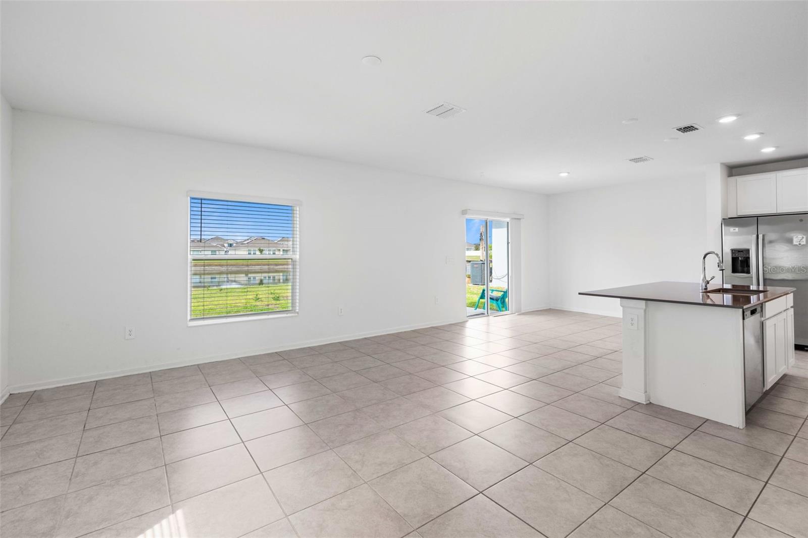 ASTONIA NORTH - Residential