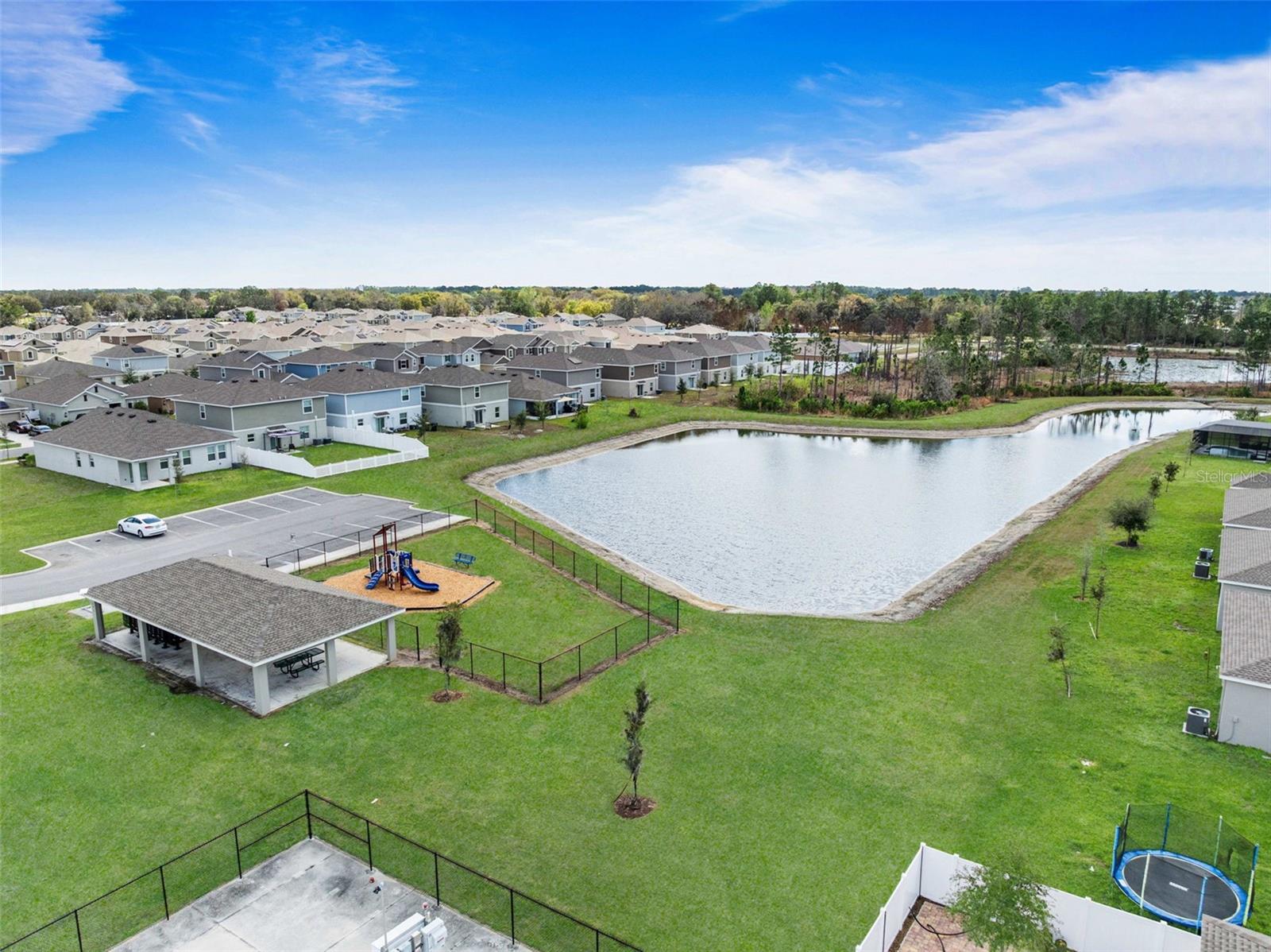 ASTONIA NORTH - Residential