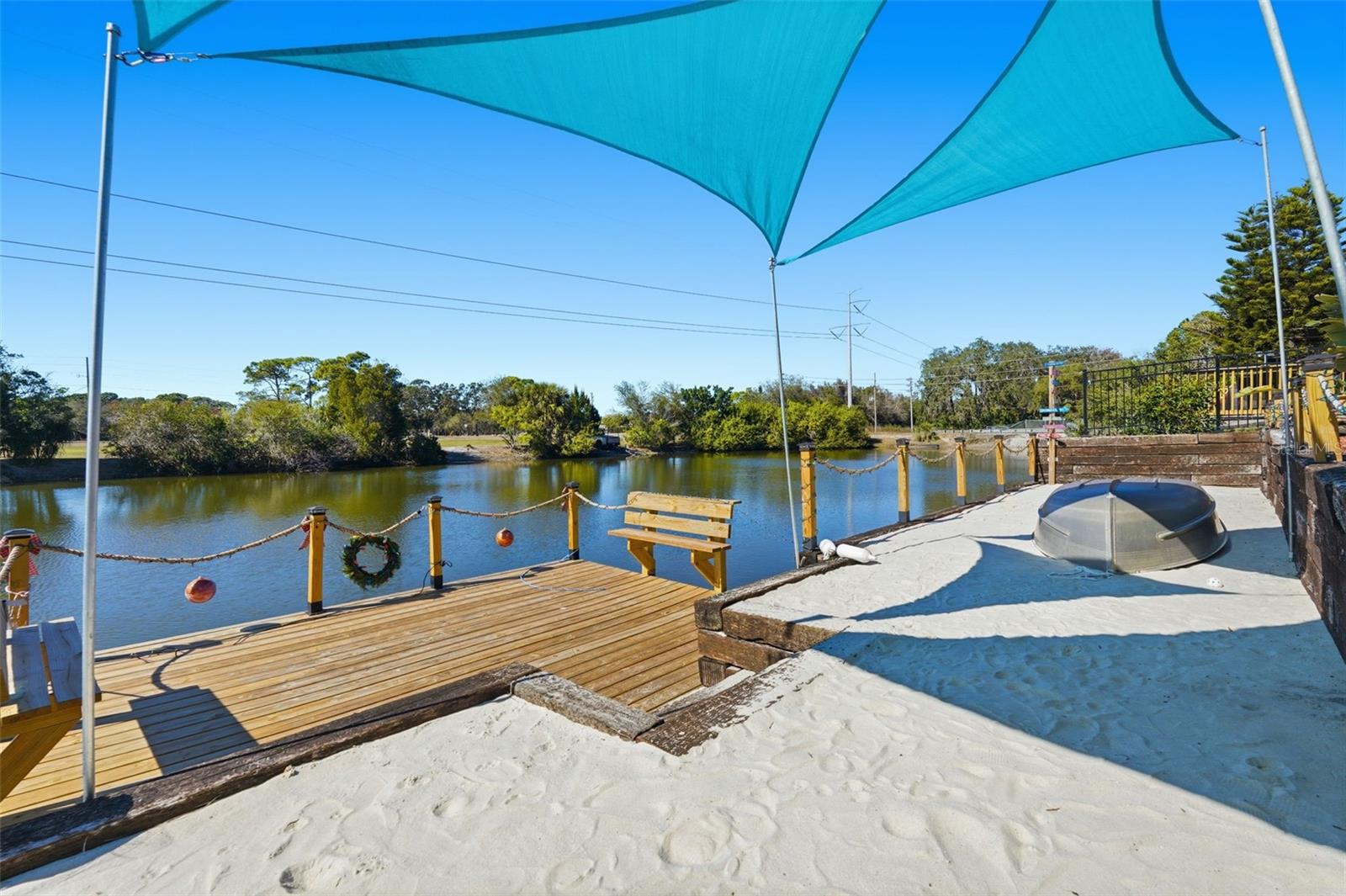 ALOHA GARDENS - Residential