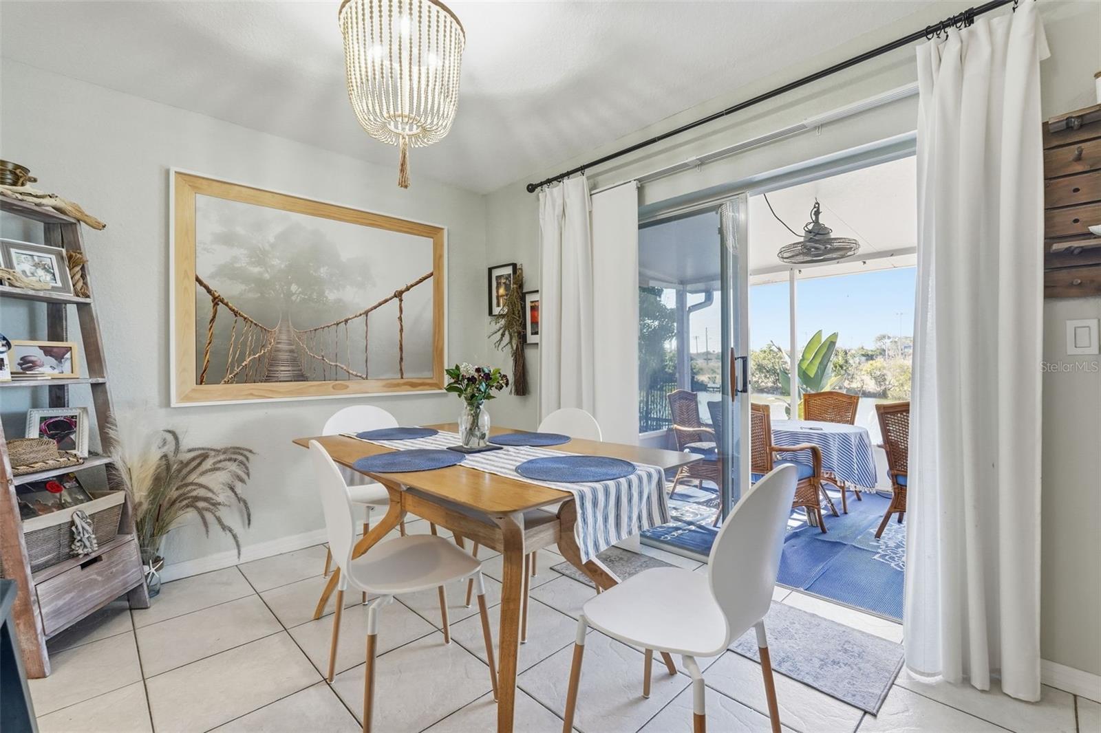 ALOHA GARDENS - Residential