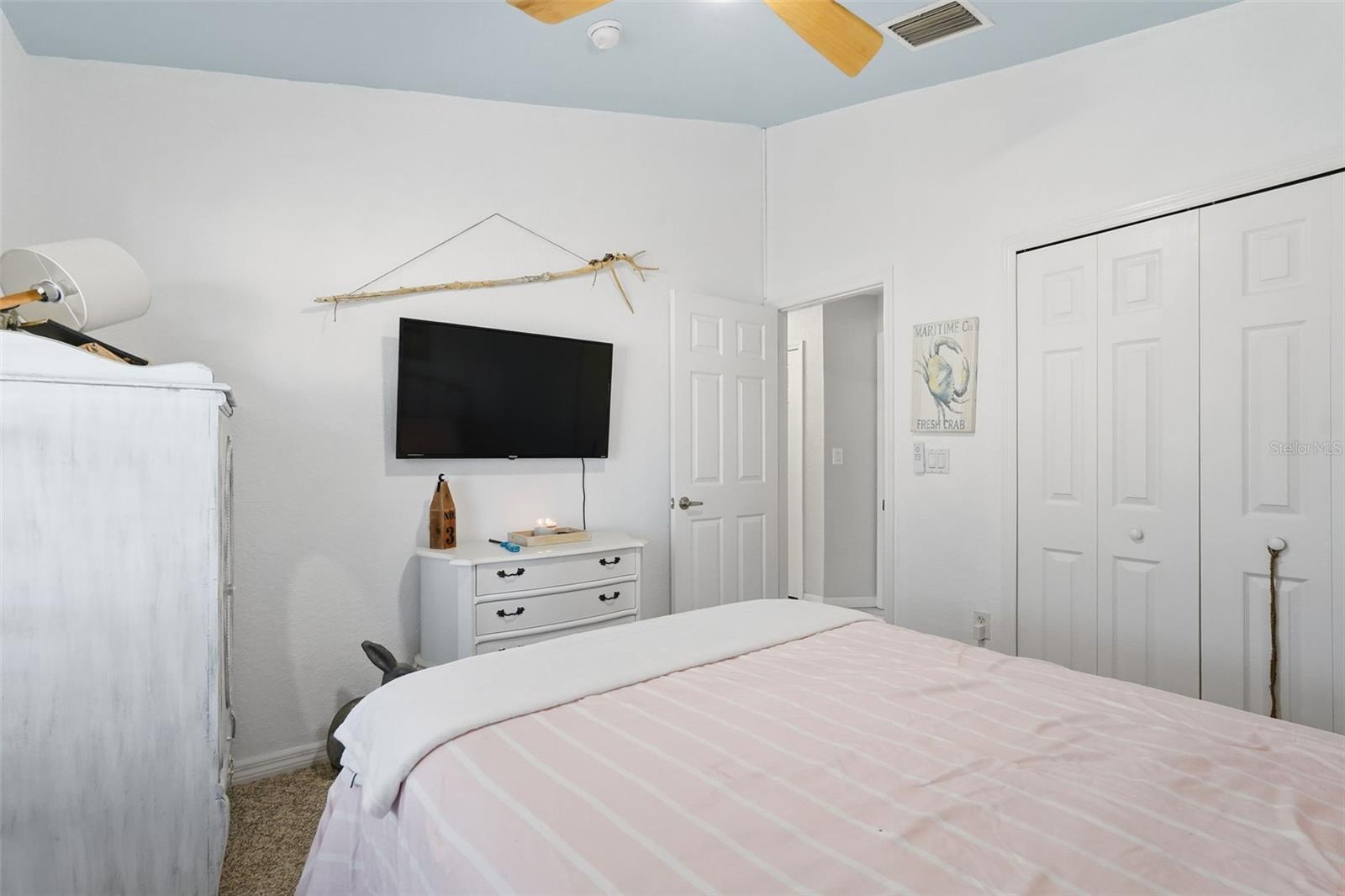 ALOHA GARDENS - Residential