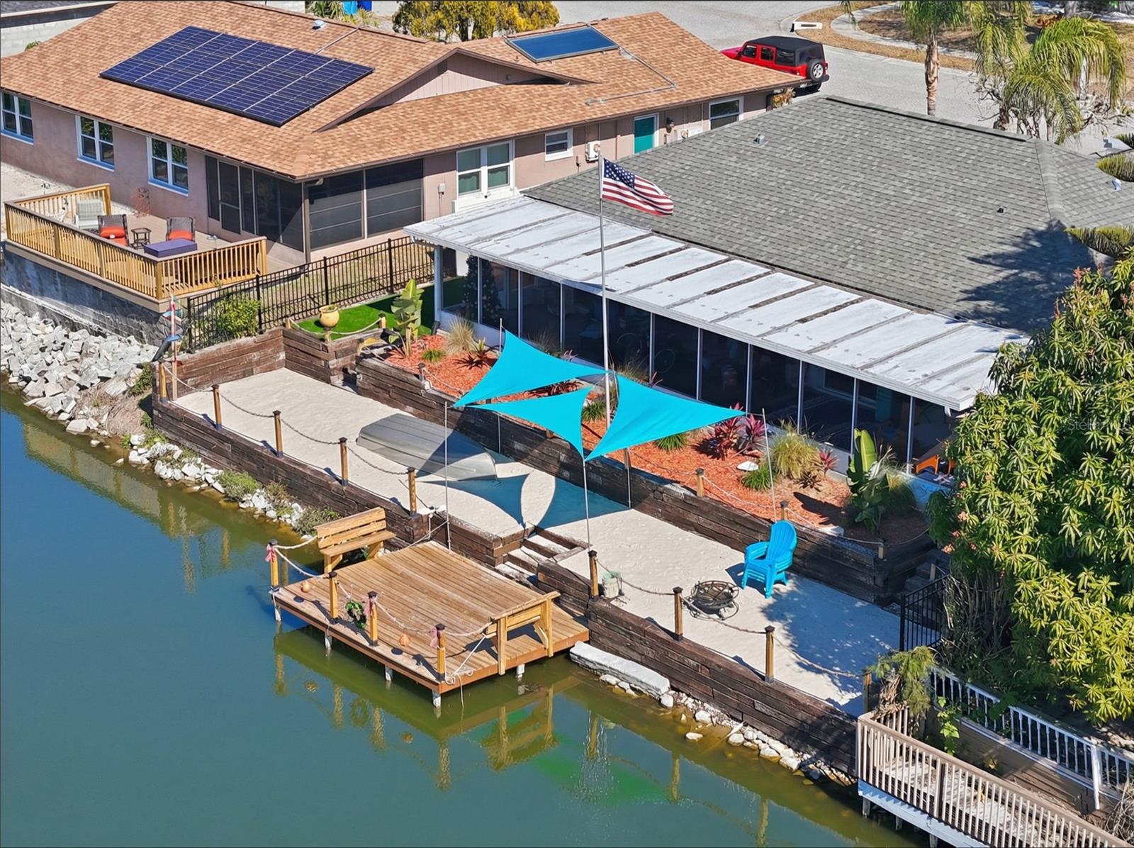 ALOHA GARDENS - Residential