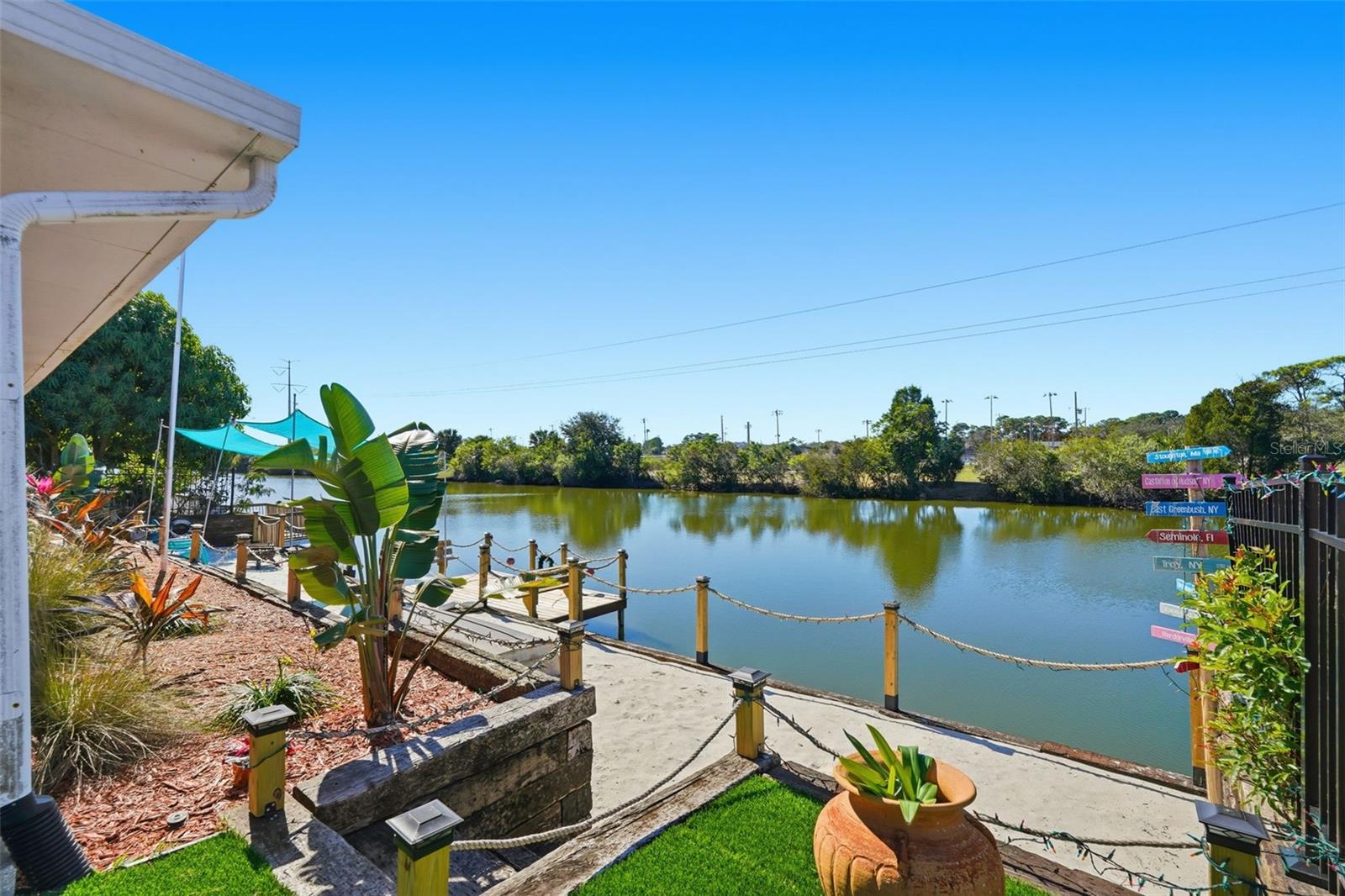 ALOHA GARDENS - Residential