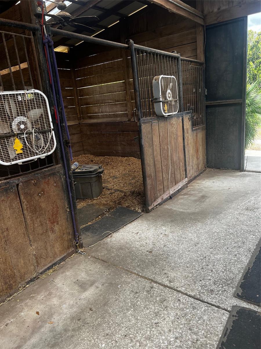 REDDING HAMMOCK - Residential