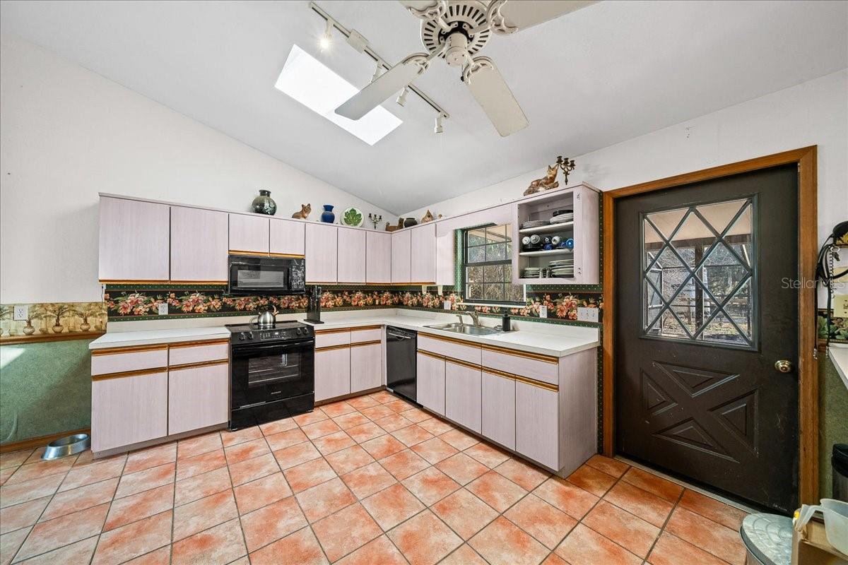 REDDING HAMMOCK - Residential