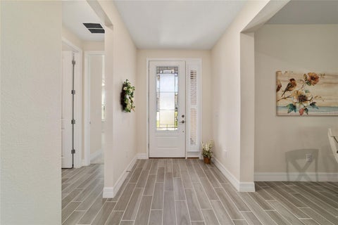 Tiny photo for 1129 SE 42nd Road, Ocala, FL 34480 (MLS # OM715164)