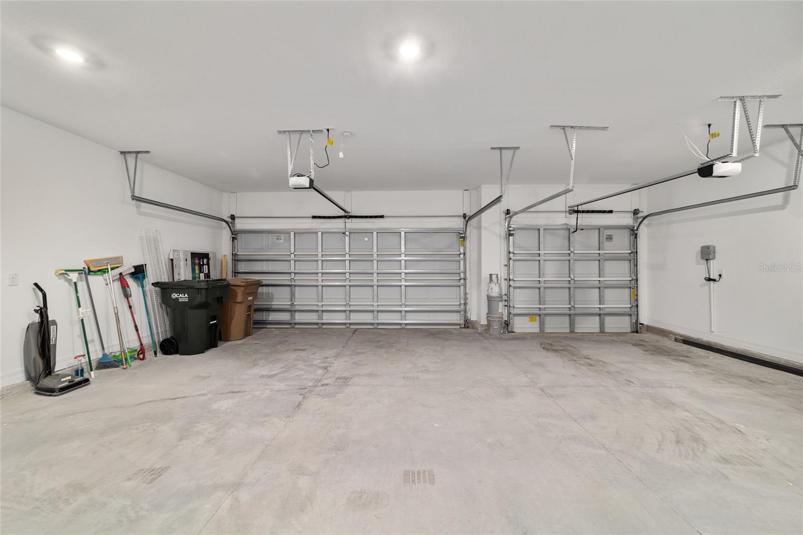 BELLECHASE OAK HAMMOCK - Residential