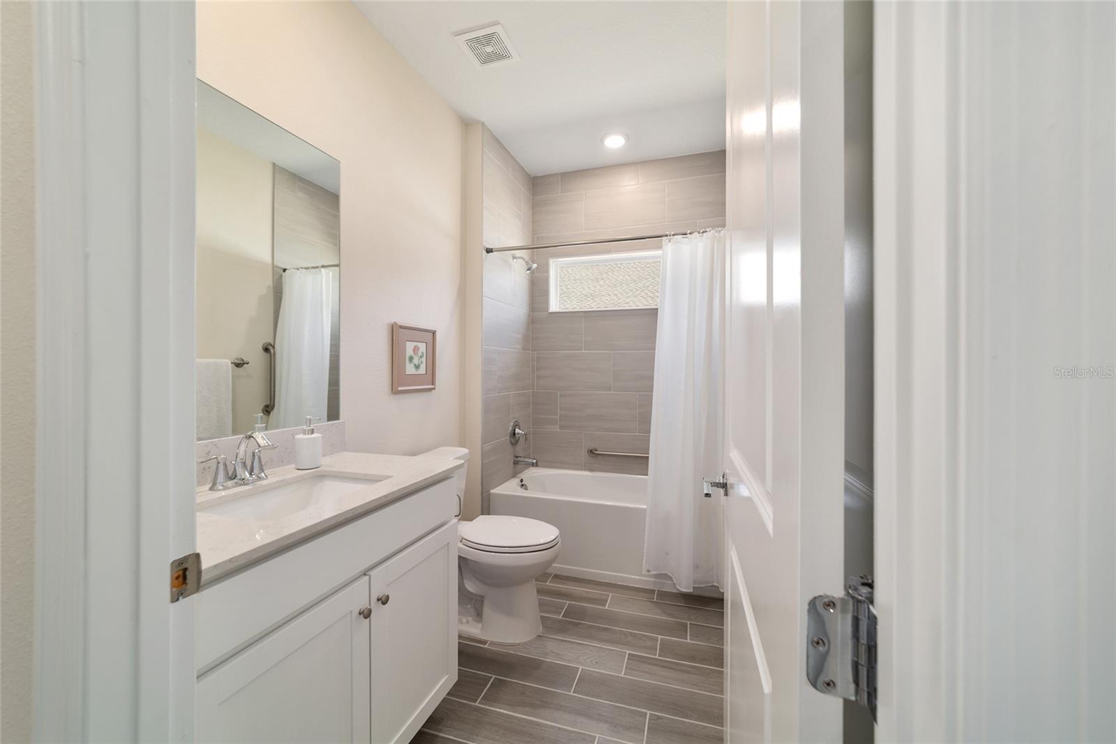 BELLECHASE OAK HAMMOCK - Residential