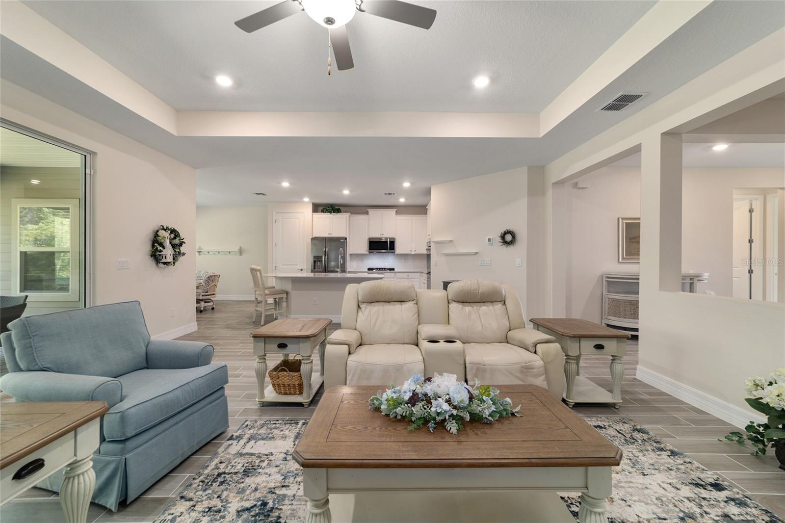 BELLECHASE OAK HAMMOCK - Residential