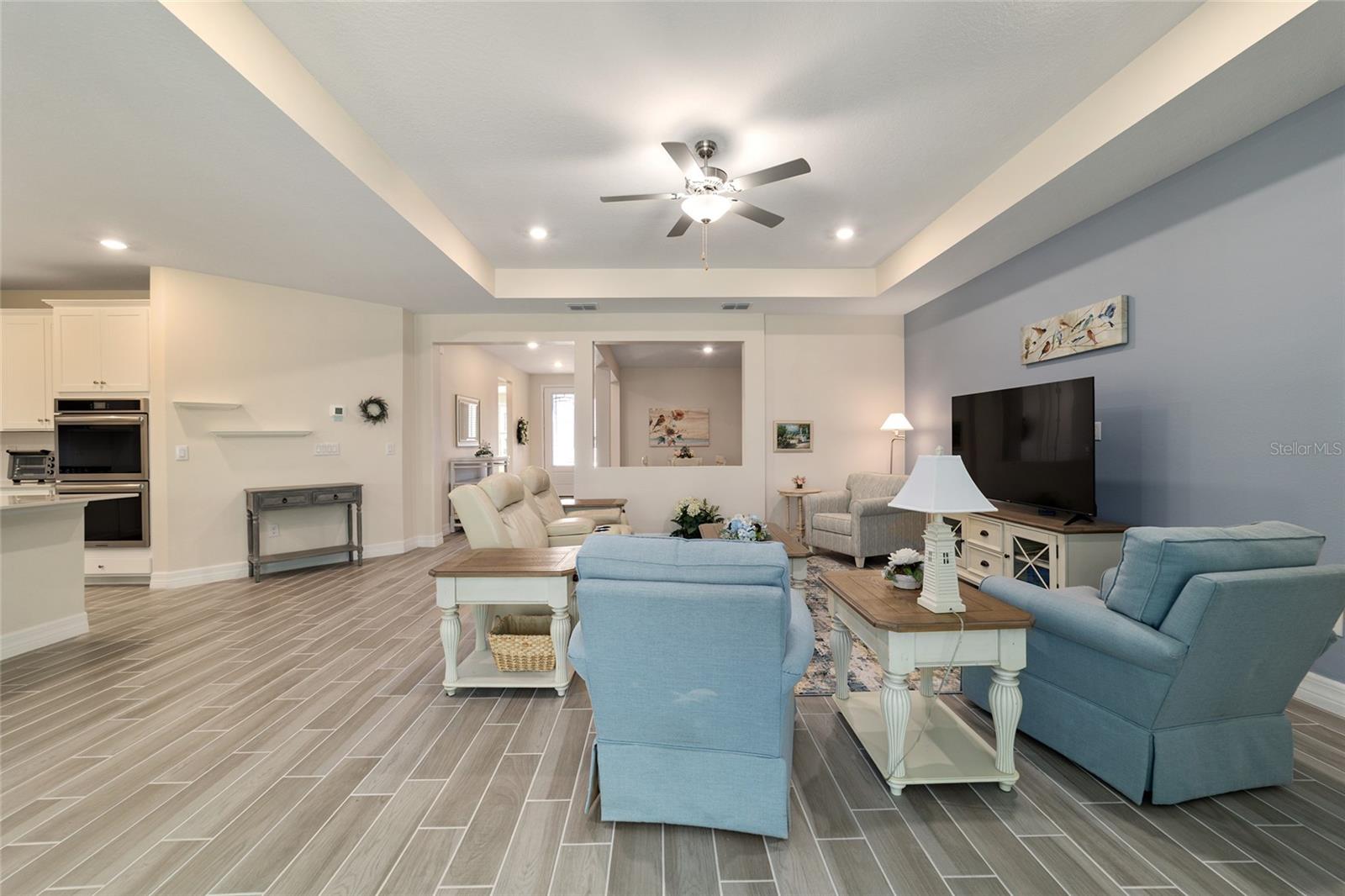 BELLECHASE OAK HAMMOCK - Residential