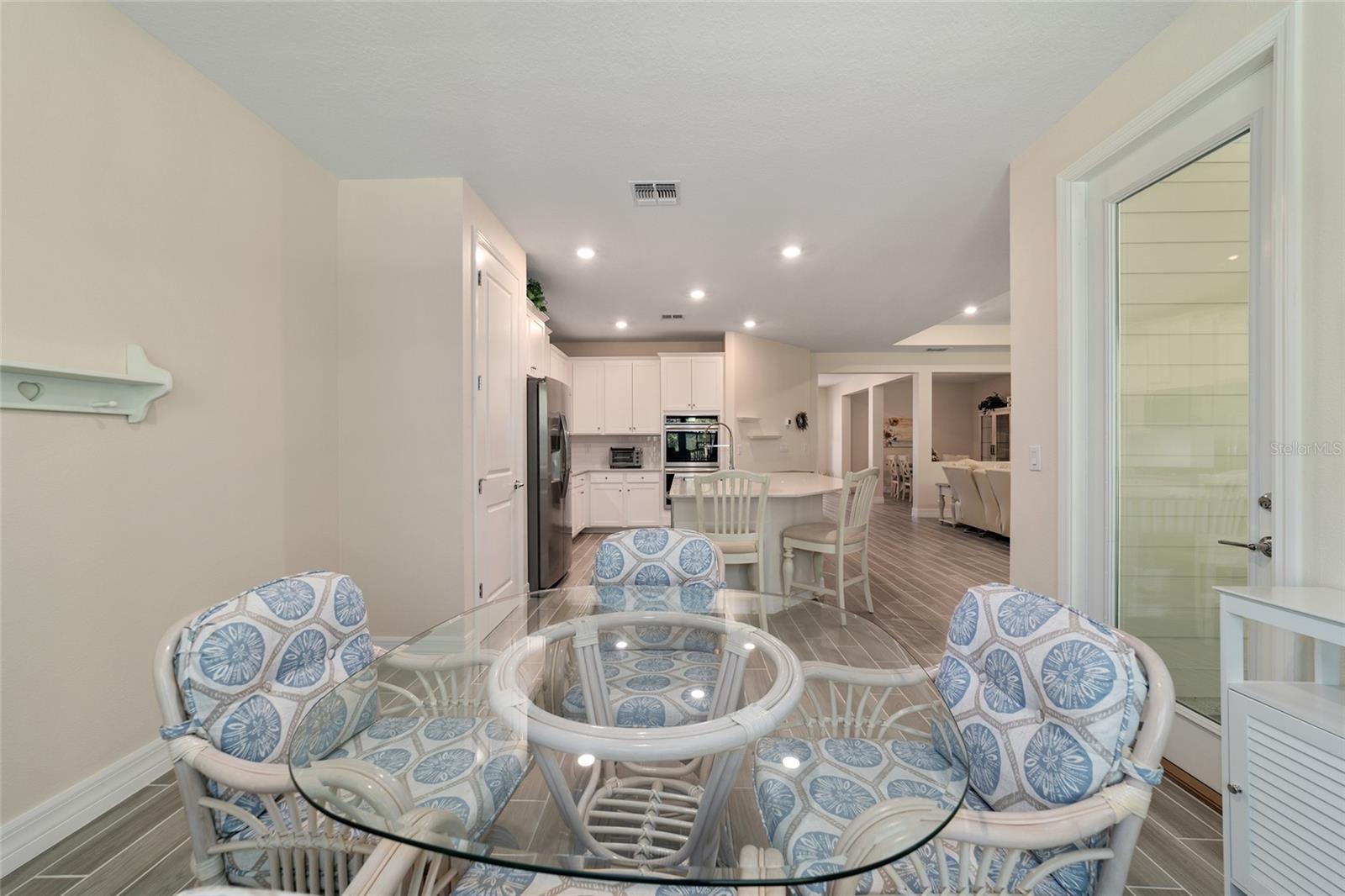 BELLECHASE OAK HAMMOCK - Residential