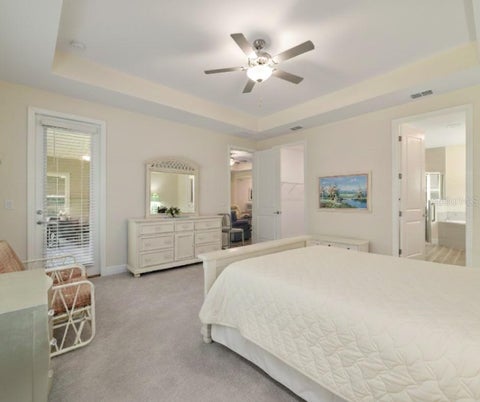 Tiny photo for 1129 SE 42nd Road, Ocala, FL 34480 (MLS # OM715164)