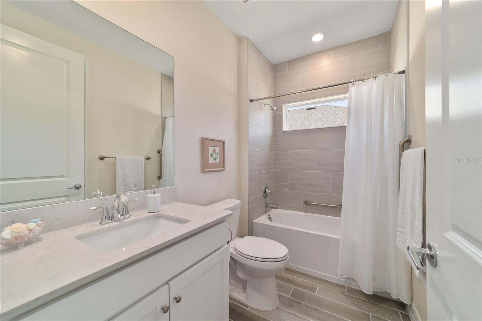 BELLECHASE OAK HAMMOCK - Residential