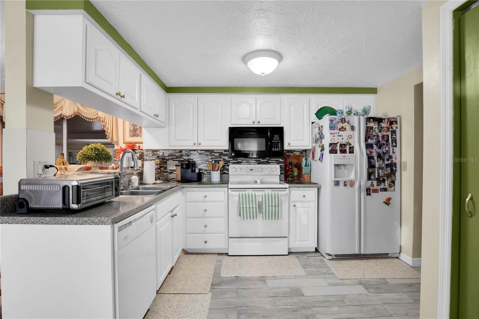 3337 DARLINGTON ROAD