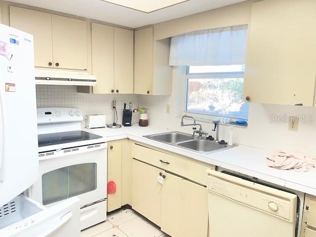 POINT PINELLAS HEIGHTS - Residential