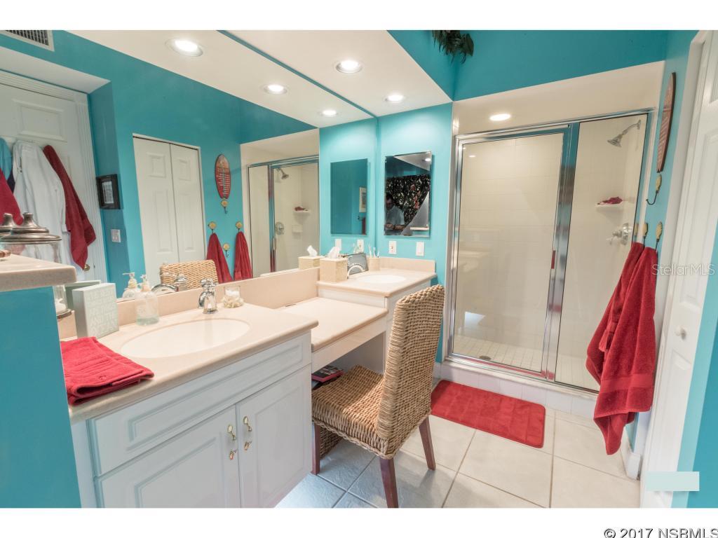 Harbour House At Harbour Village - Residential