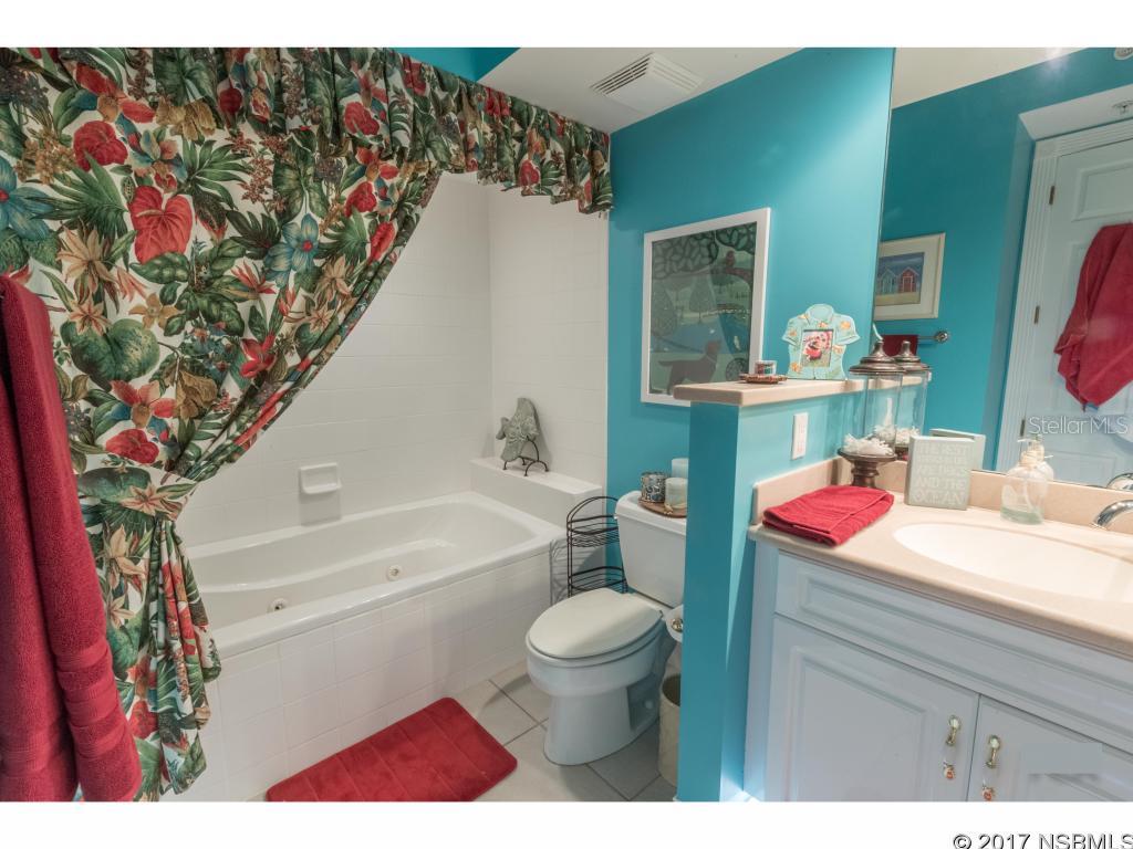 Harbour House At Harbour Village - Residential