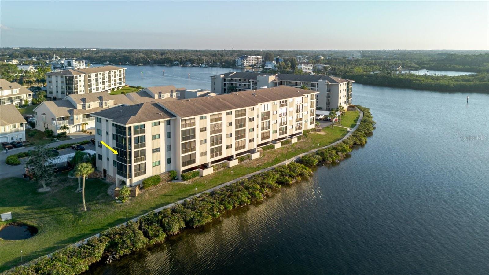 SAND PEBBLE POINTE CONDO 01 AMD 02 - Residential