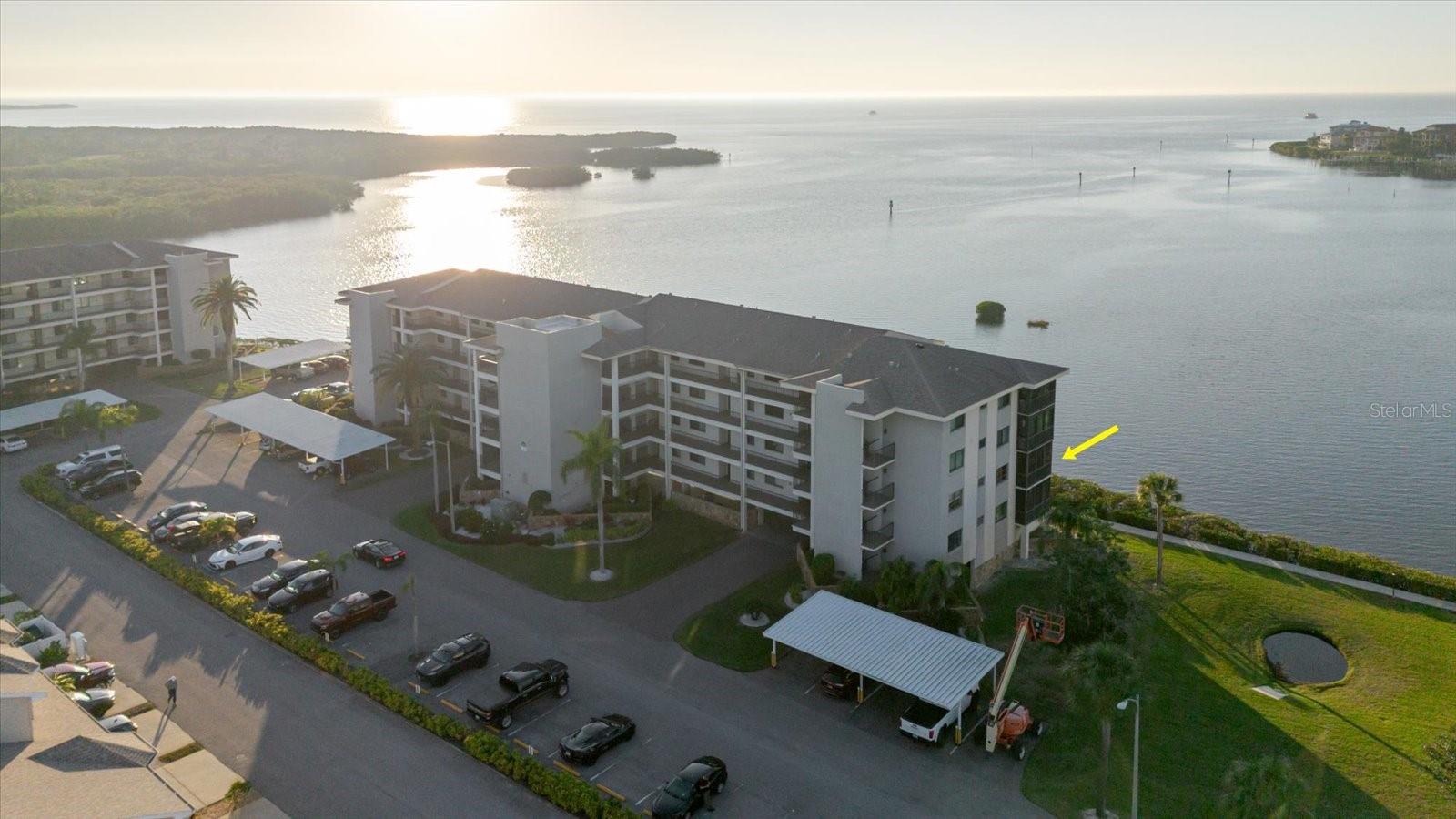 SAND PEBBLE POINTE CONDO 01 AMD 02 - Residential