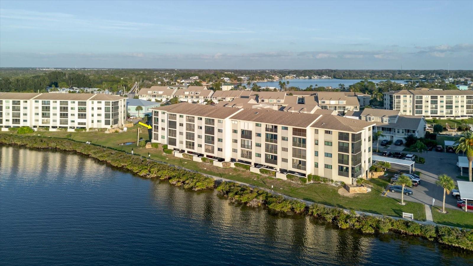 SAND PEBBLE POINTE CONDO 01 AMD 02 - Residential