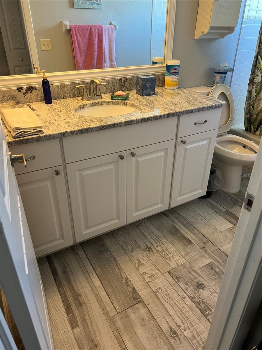 SAND PEBBLE POINTE CONDO 01 AMD 02 - Residential