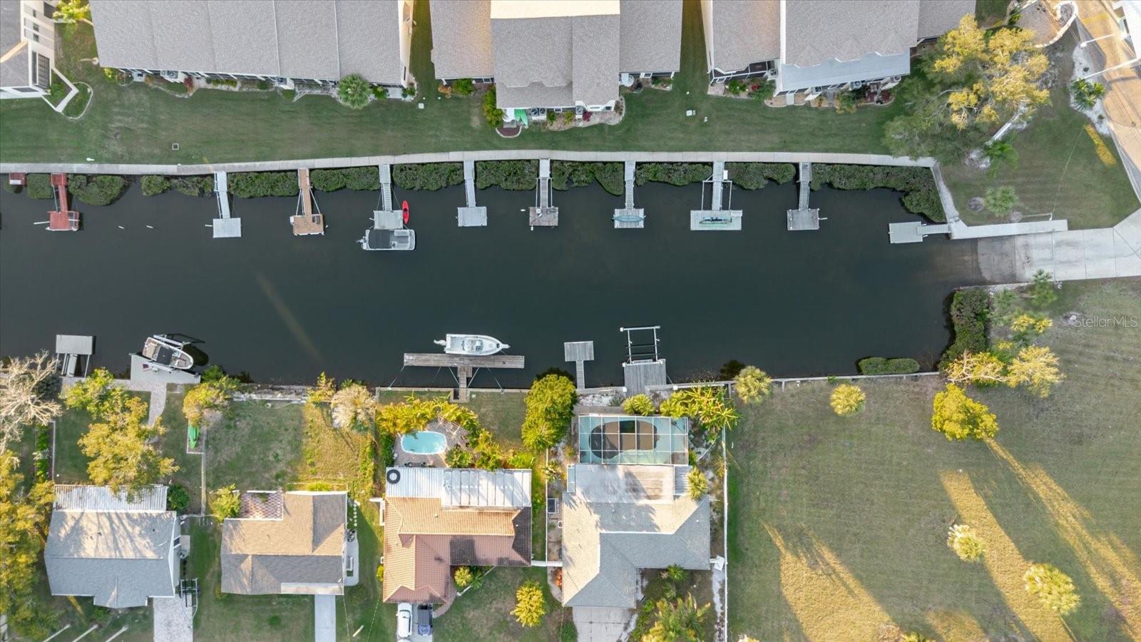 SAND PEBBLE POINTE CONDO 01 AMD 02 - Residential