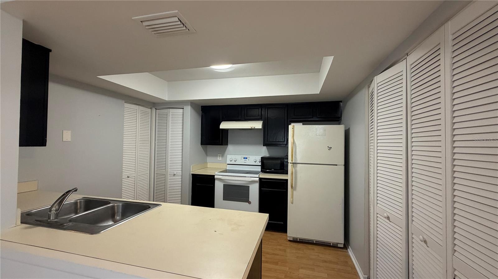 4323 PINEBARK AVENUE 77-1