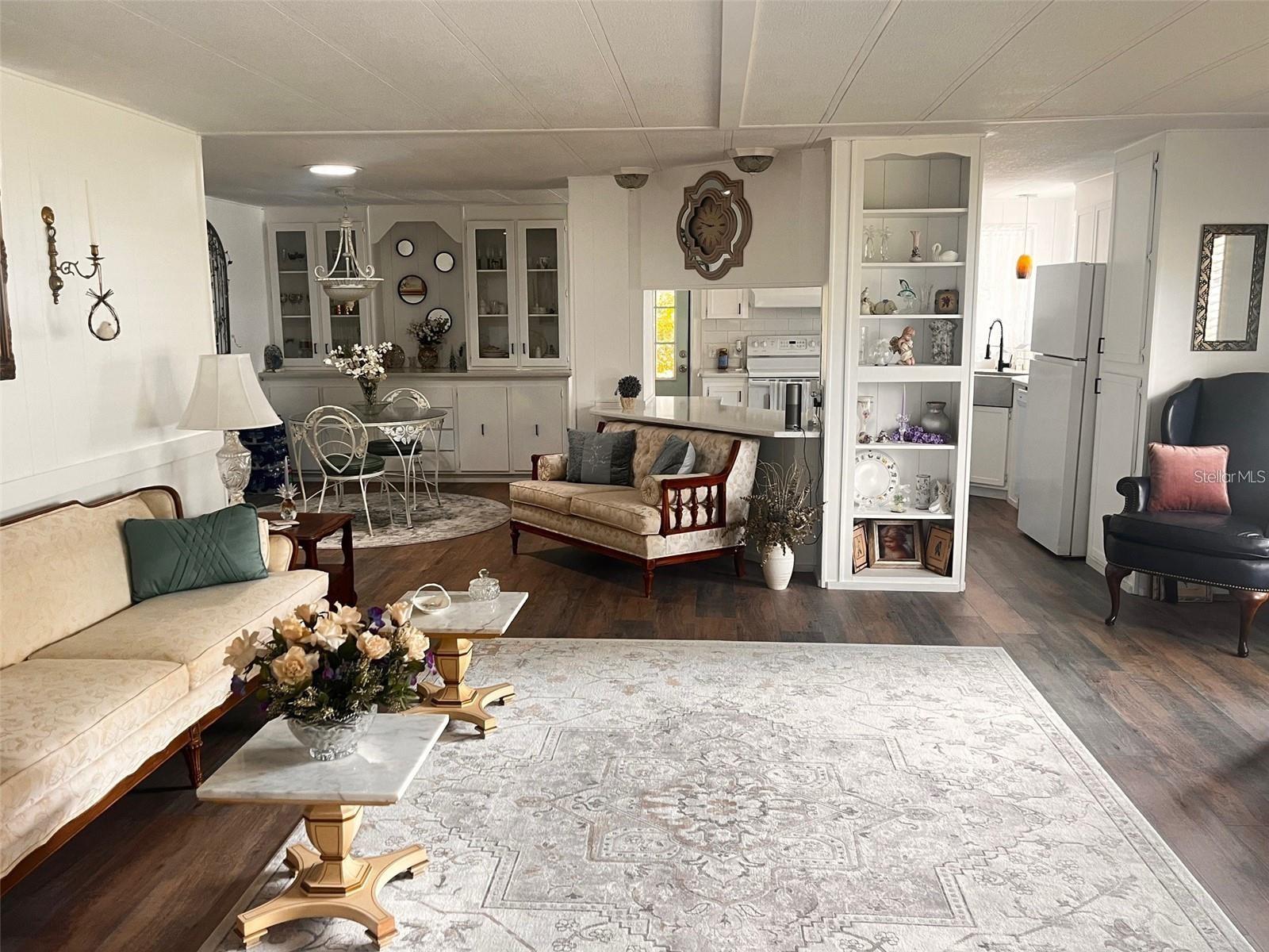CONTINENTAL CAMPER RESORTS - Residential