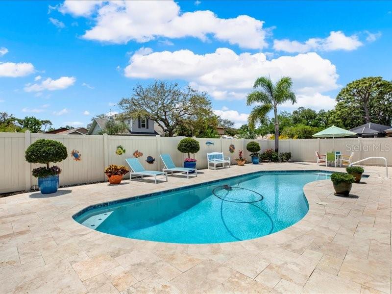 13186 LINDEN PLACE DRIVE