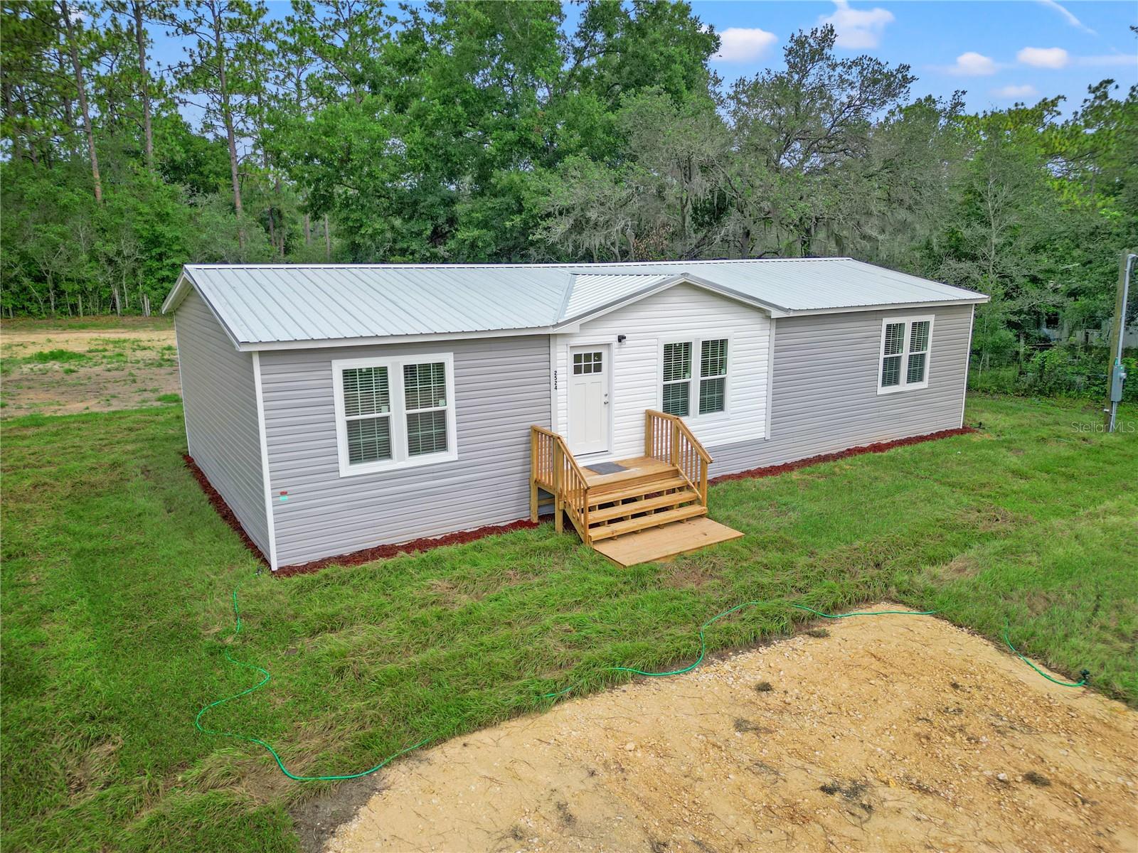 View MORRISTON, FL 32668 mobile home