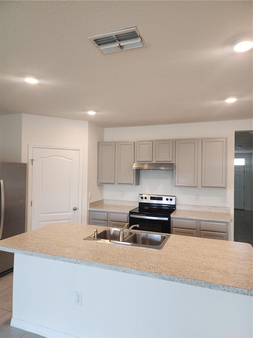 Photo of 1645 Buttonwood Way, Haines City, FL 33844 (MLS # G5106207)